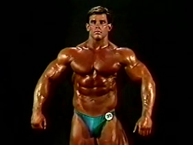 Jim Quinn Pumped Oiled and Posing