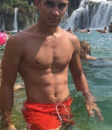 photo-thumb