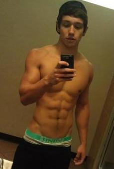 AlainXan785's Avatar