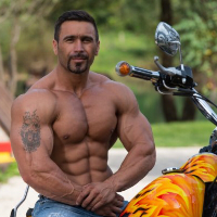 DomMuscledBiker's Avatar