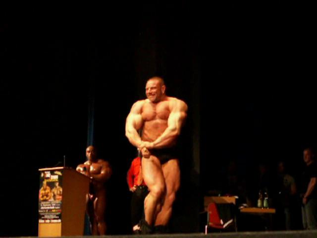 Bodybuilder Pit Trenz live on Body-Xtreme Inviational 2006