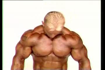 Lee Priest posing