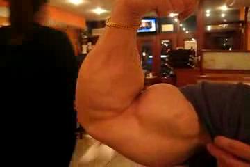 bi flex in restaurant