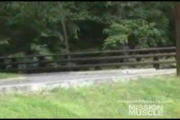 Muscle worship bodybuilder