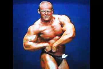 Huge Muscle Ass On Stage