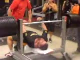 320kg Benchpress