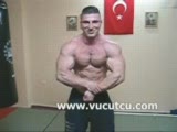 Seriously hot bodybuilder