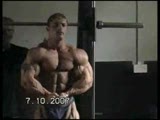 Flex Lewis flexes his ASS!