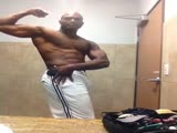 Flexing get like me.
