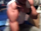 Re: German teen flexing his huge traps
