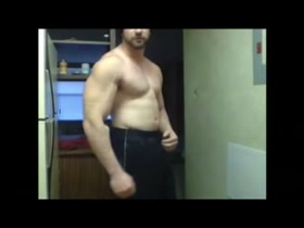 deluxe darryn invulnerabledr thcmuscle