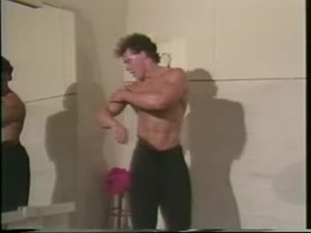 An ass of irresistible allure 1