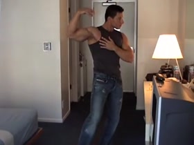 Robert Van Damme Solo