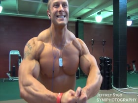 Brock Cunico Trains Arms