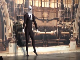 Bodybuilder Costume Morph