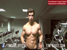 Teen German Model Posing (Tim Gabel)