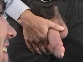 Thumb 16