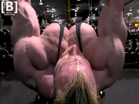Dennis Wolf Megapecs Pump and Flex