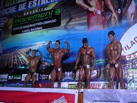 Mr Peru - Cesar on stage