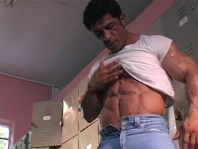 Edson Serafim: Locker Room Strip