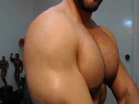ANTON'S PECS !