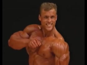 THE MUSCLE SHOW - 1 !