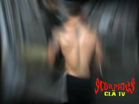 Thumb 11