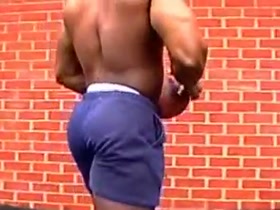 Football Hunk's Bubble