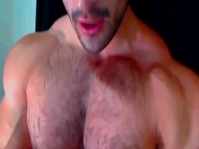 Bodybuilder Pecs