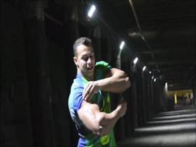Thumb 16