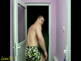 Thumb 16