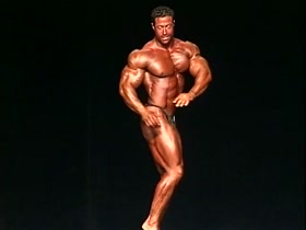 Eddie Moyzan - Posing Routine