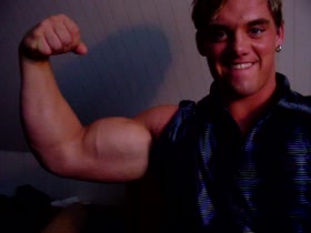 sascha bicep