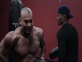 Asian Physique 31-1