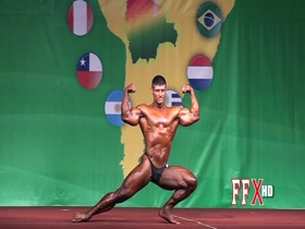 Jose Escobar, Fisicoculturista Peruano