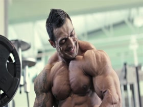 Ezequiel Martinez topless back workout