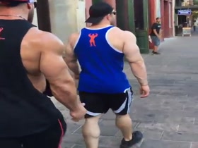 Antoine Vaillant, Chris Tuttle