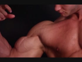 Thumb 11