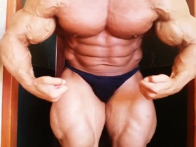 MUSCLE !