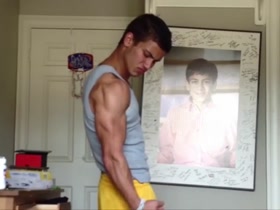 Michael Hoffman naked hardon weight lifting