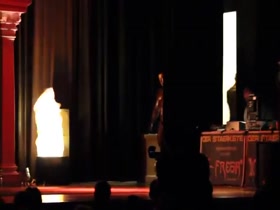 Peter Molnar - amazing posing !