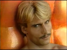 Francois Papillon solo scene