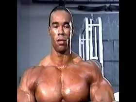 Kevin Levrone