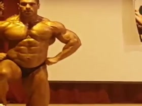 Bodybuilder pecs bounce