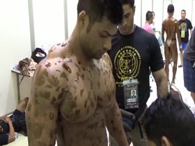 Balloonic Pecs on Indian Bodybuilder (WBPF Championship)