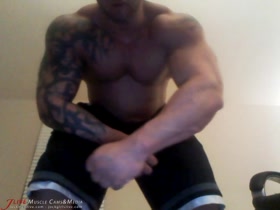 Muscle Foot STomp - sfw