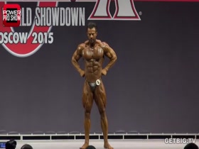 Babak Akmarnia Posing