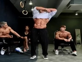 Chui Soon ! posedown !