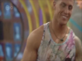 MARC O'NEILL Flash His Ass