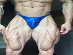 Chris Bumstead poses legs